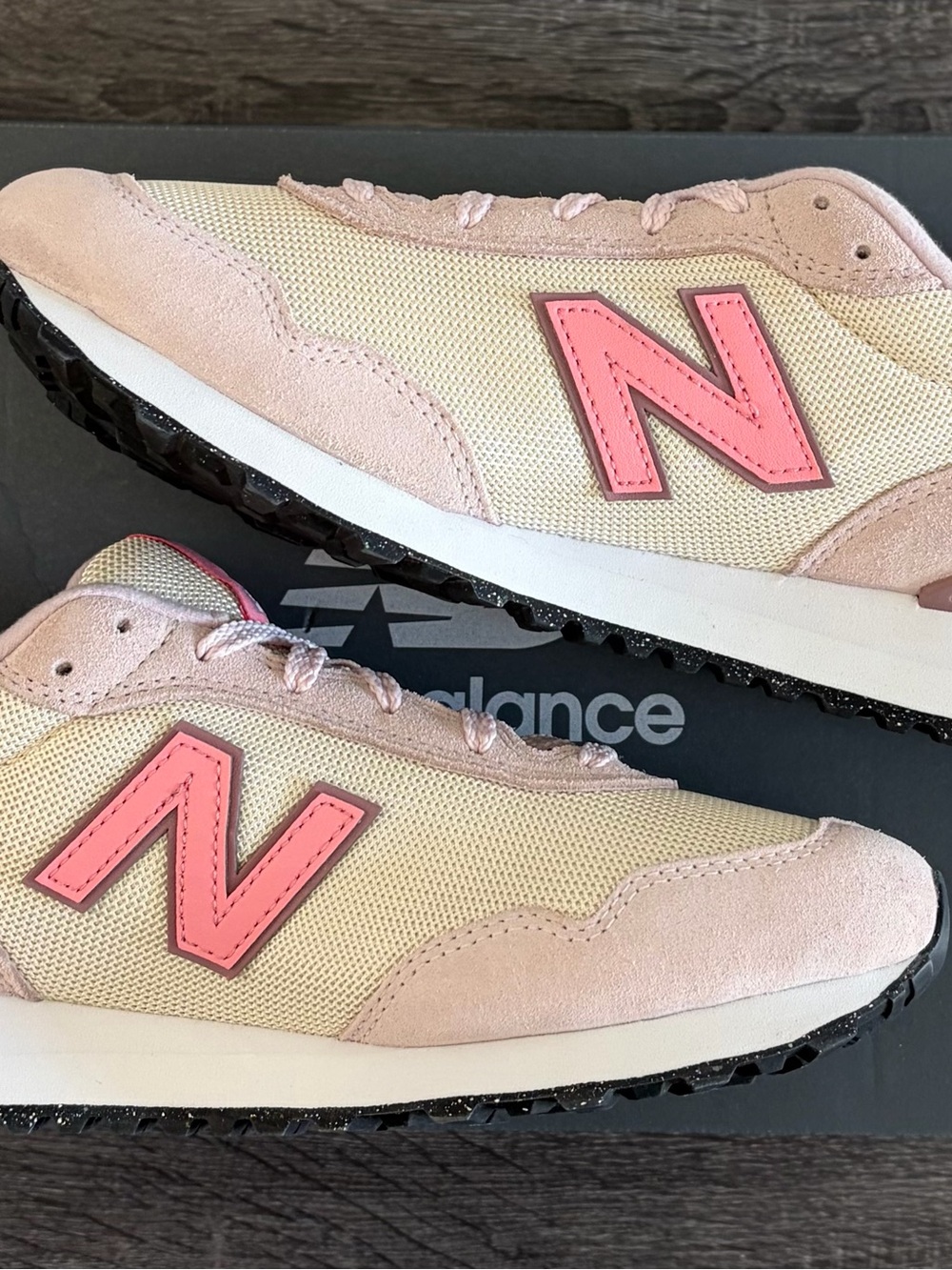 Women's Size 10 New Balance Women’s Pink and Cream Retro Runner Sneakers - Picture 3 of 7